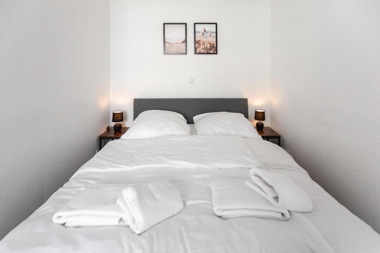 Koje Sechs I Apartment Im Zentrum Mit Hafenblick Bremerhaven Bagian luar foto